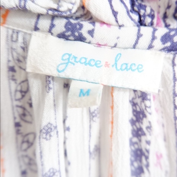 GRACE AND LACE WILLOW BUTTON DOWN PEASANT BLOUSE - Picture 5 of 9